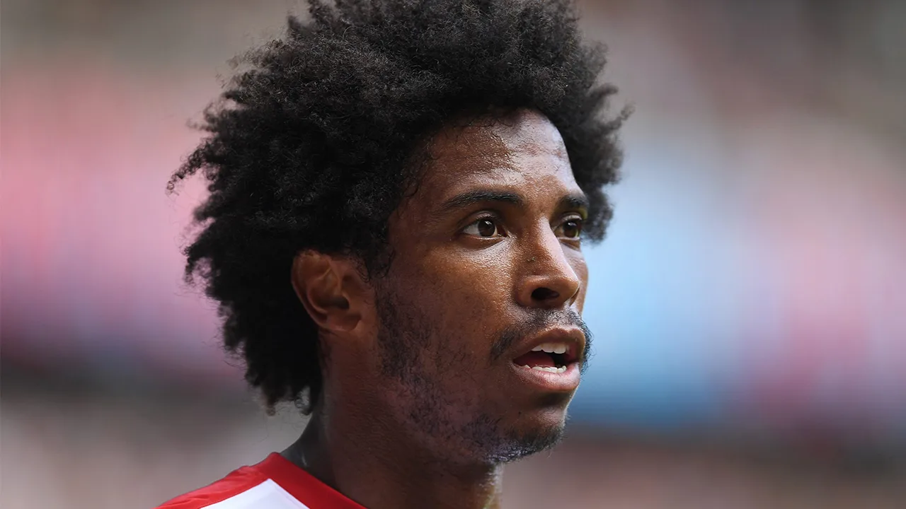 Speler FC Augsburg moet flink boeten voor kopstoot