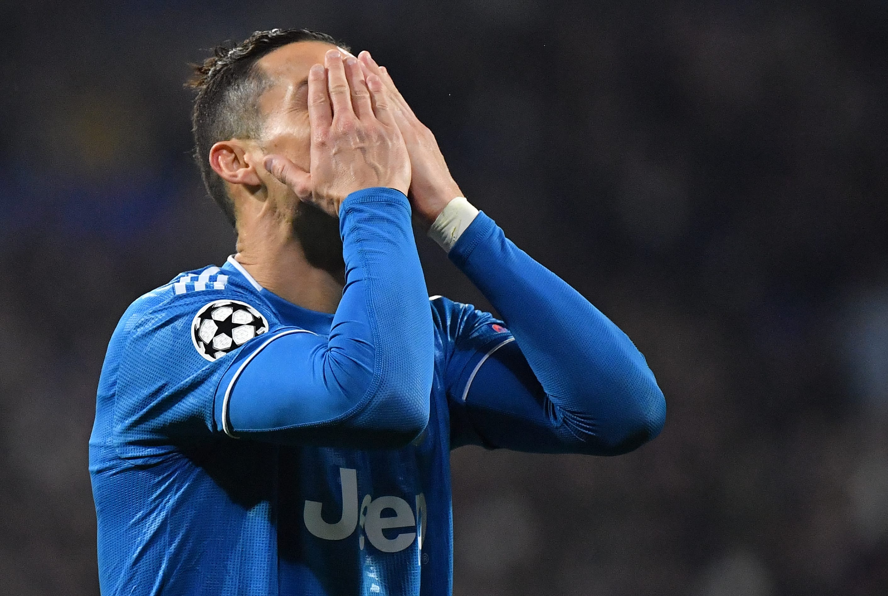 Komende maand geen supporters bij wedstrijden Serie A