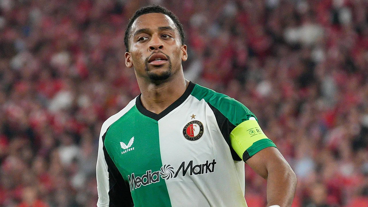 Aanvoerder Timber op tijd fit en in basiselftal voor De Klassieker