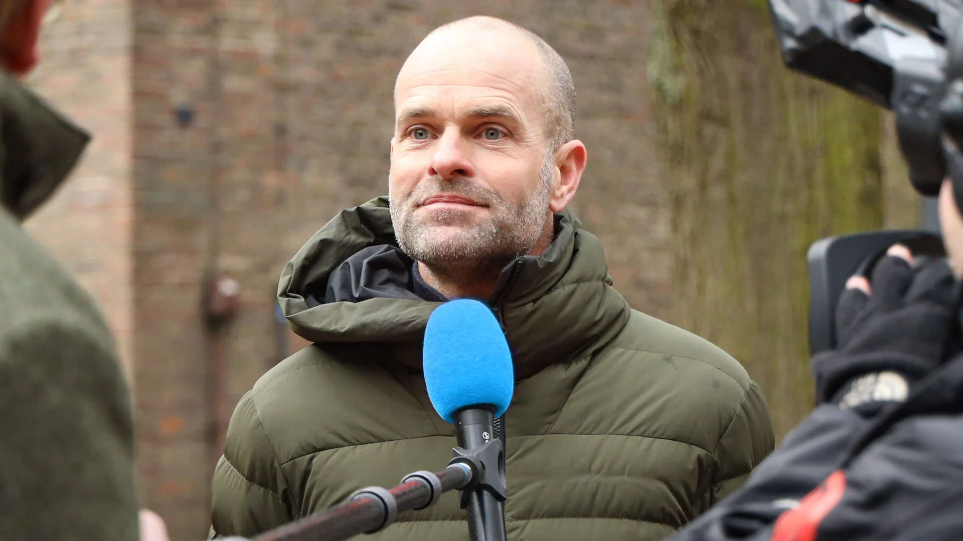 Erben Wennemars reageert op zijn overstap van RTL Tonight naar Vandaag Inside: 'Eindelijk!'