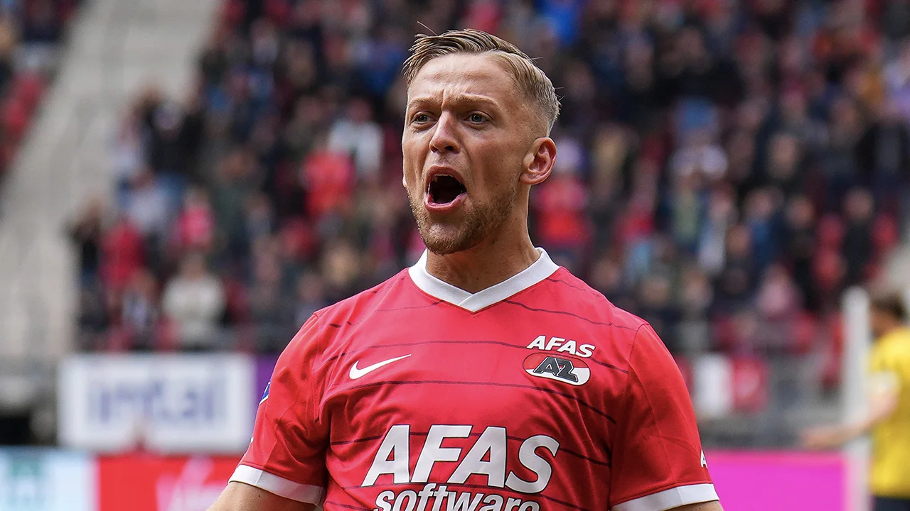 AZ overklast Vitesse en grijpt Conference League-ticket