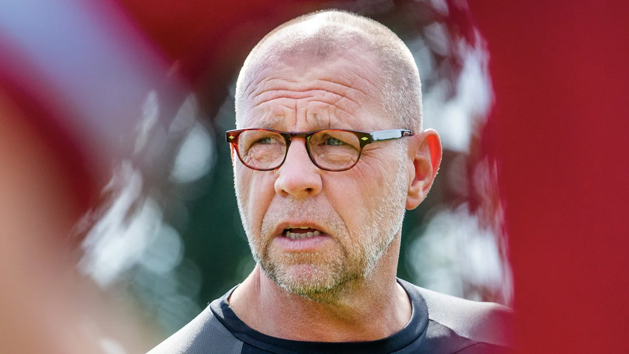 RKC Waalwijk houdt onderin ADO Den Haag op afstand