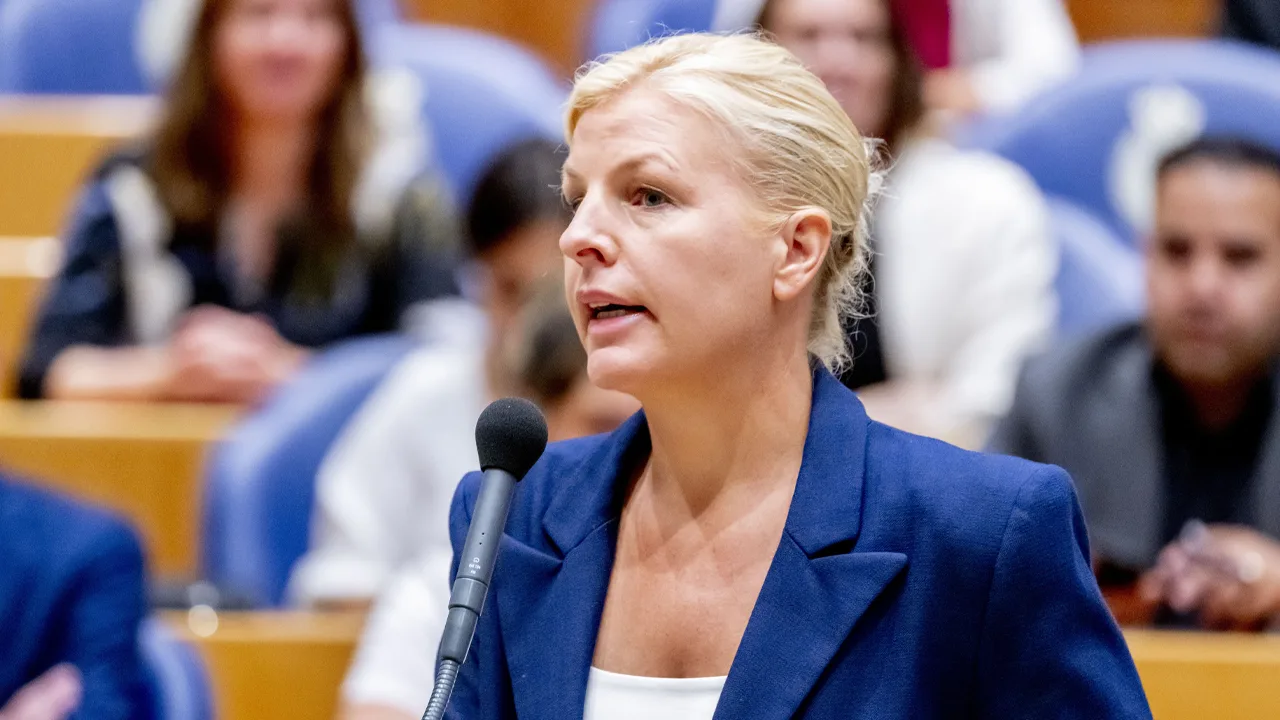 PvdA-leider Attje Kuiken verlaat de Tweede Kamer na de verkiezingen