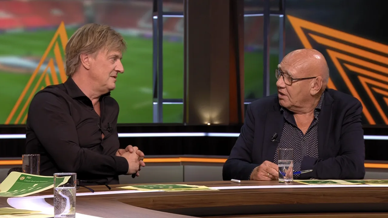 'PSV, Ajax en zelfs Feyenoord hebben verdedigende problemen'