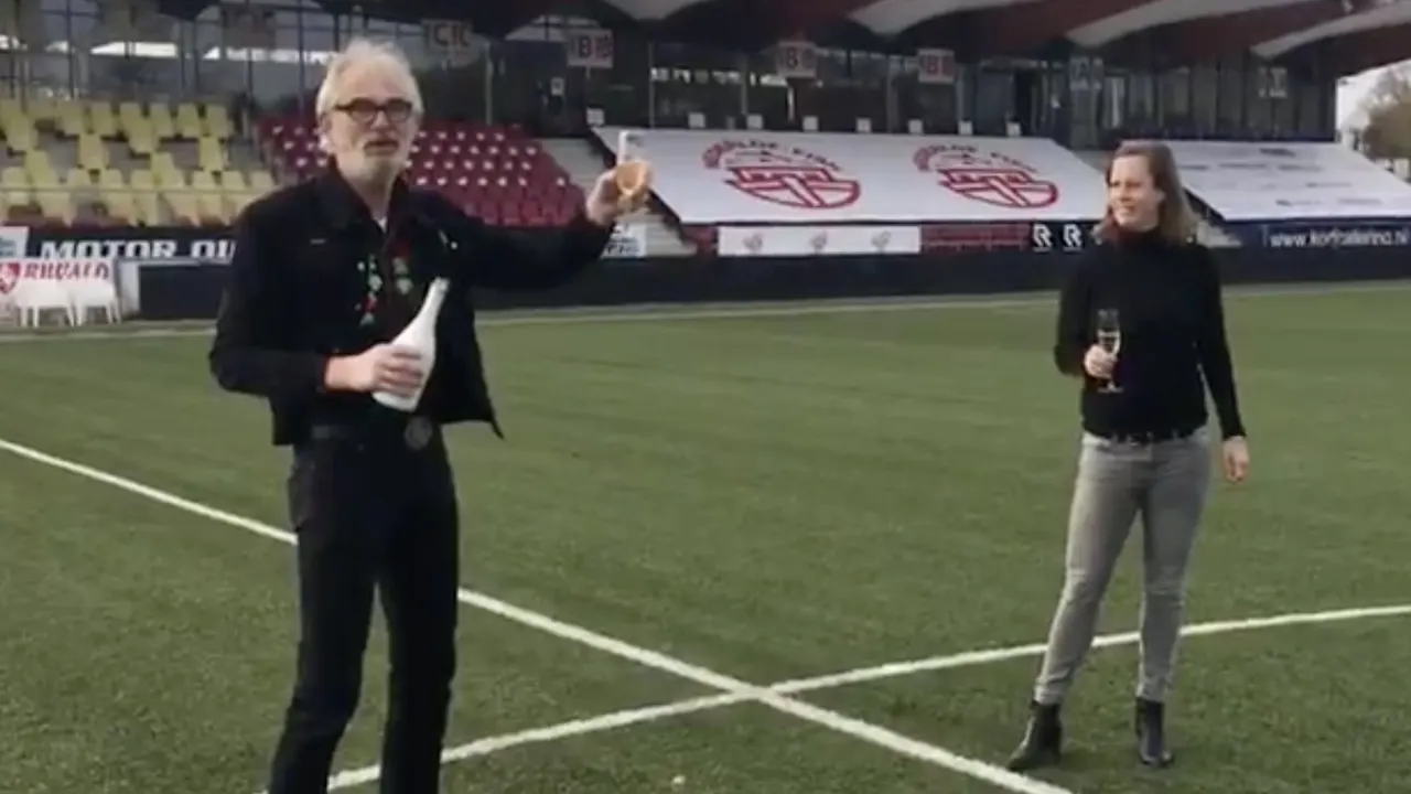 Meer dan 21.000 Telstar-kaarten verkocht voor stichting Support Casper