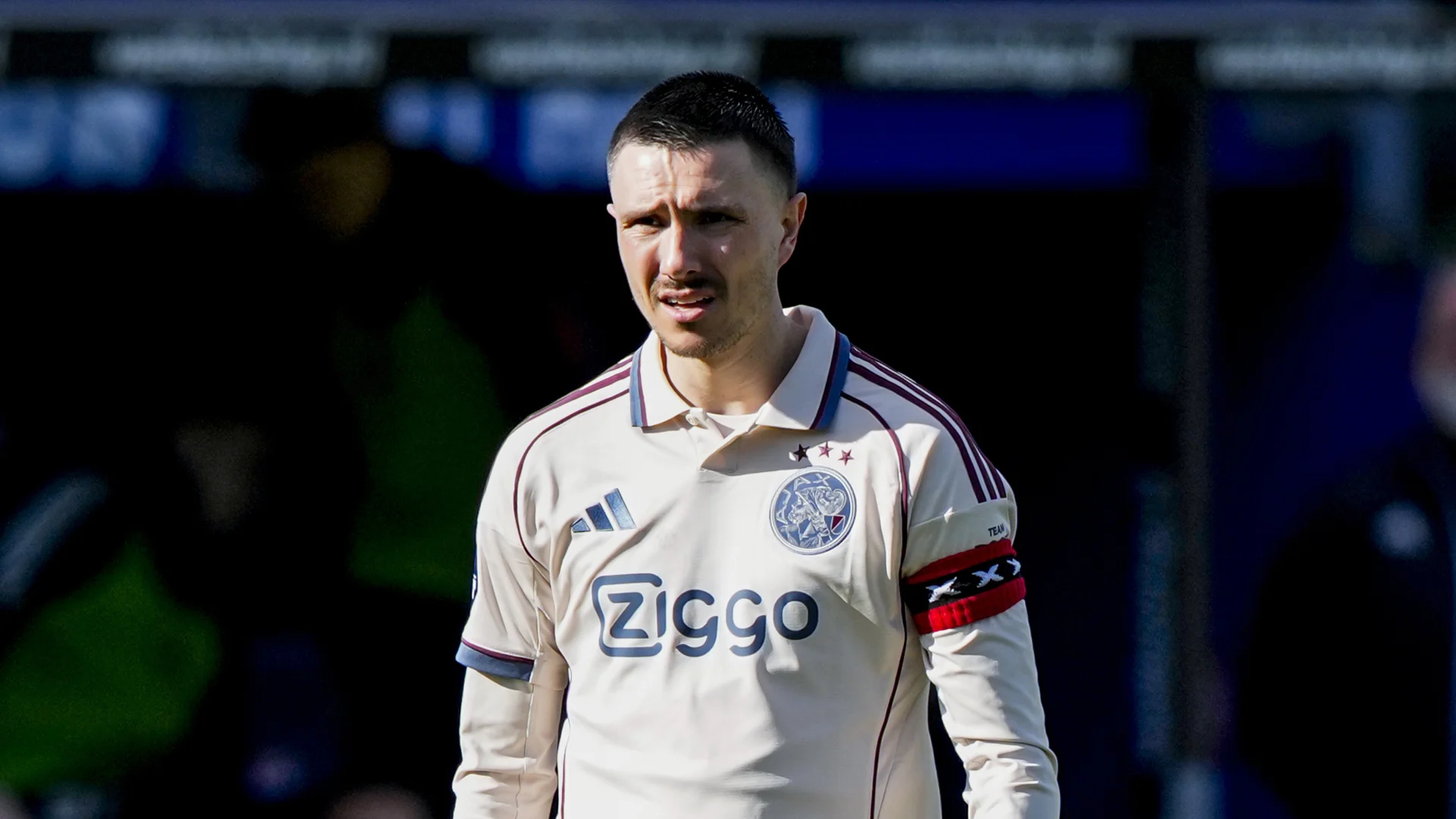 'Steven Berghuis moet zich zorgen maken bij Ajax’