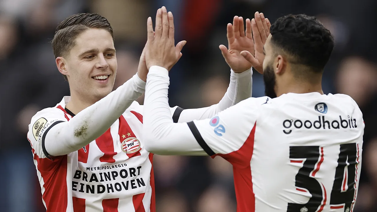 PSV geeft prachtige Europese week goed vervolg met probleemloze zege op FC Volendam