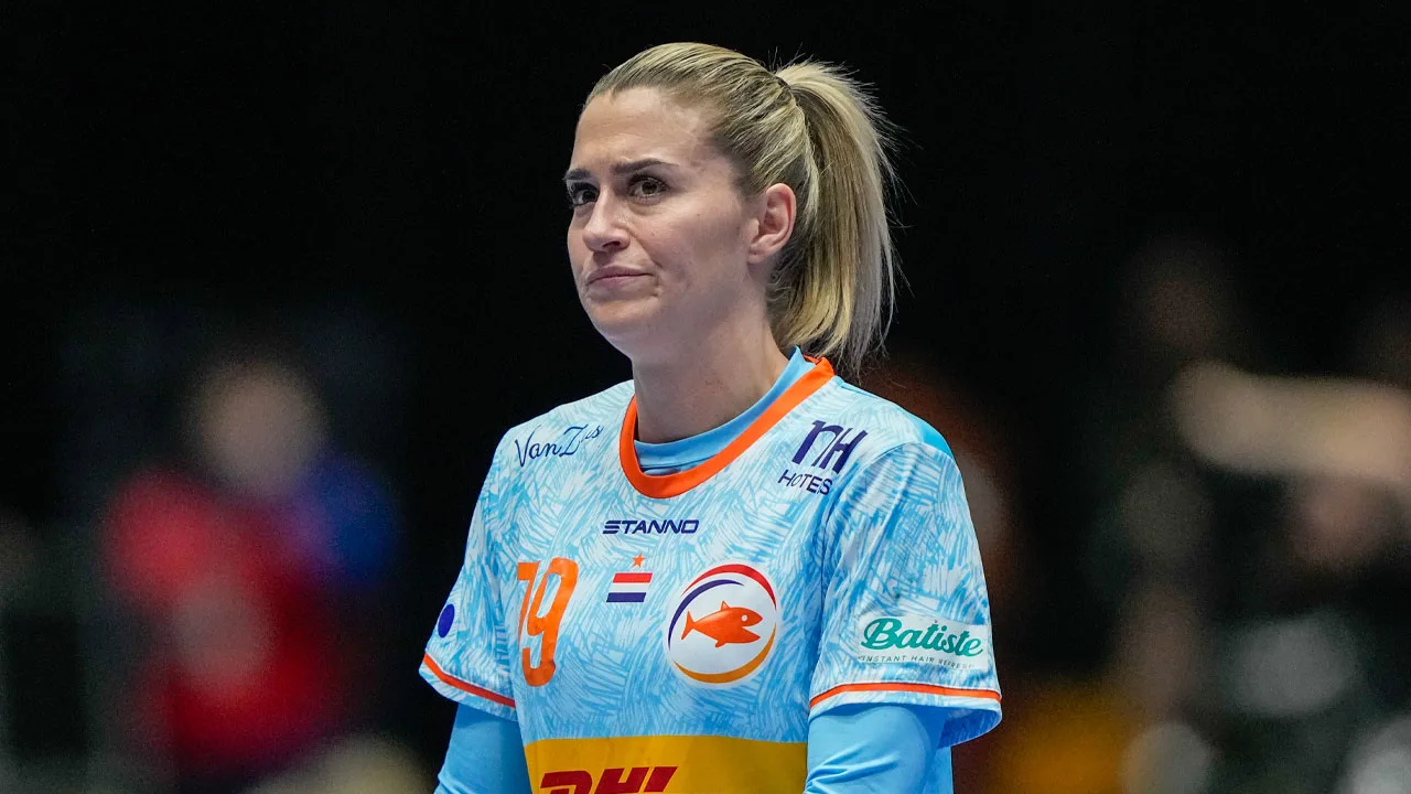 Nieuwe bondscoach neemt Estavana Polman niet op in selectie Nederlandse handbalsters