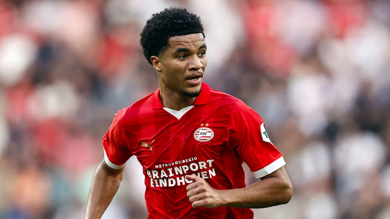 PSV neemt Tillman definitief over van Bayern München