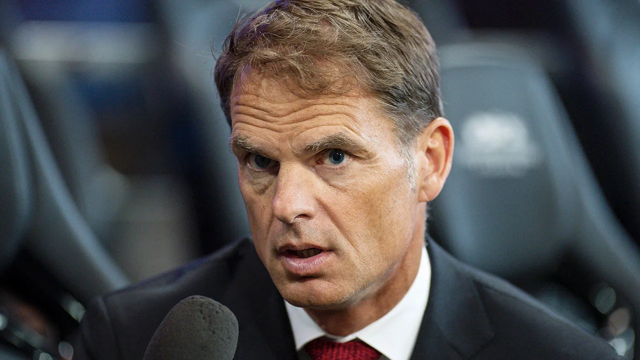 Frank de Boer: 'Gelijk salaris voor mannen en vrouwen in het voetbal is belachelijk'