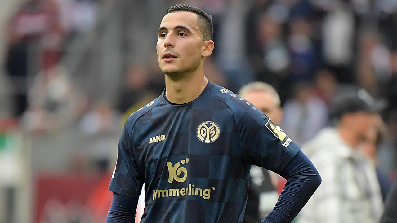 Anwar El Ghazi en Mainz komen niet tot schikking over ontslag