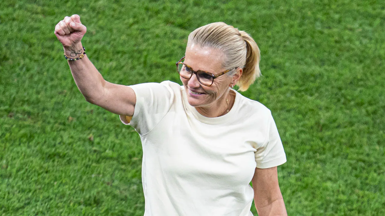 Sarina Wiegman blijft imponeren: Engeland na spektakelstuk tegen Italië naar EK-finale