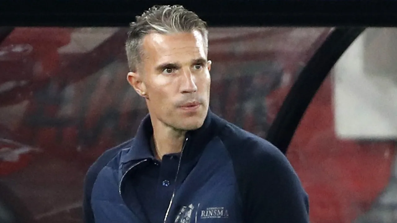 Robin van Persie en Heerenveen in eigen huis niet langs PEC Zwolle