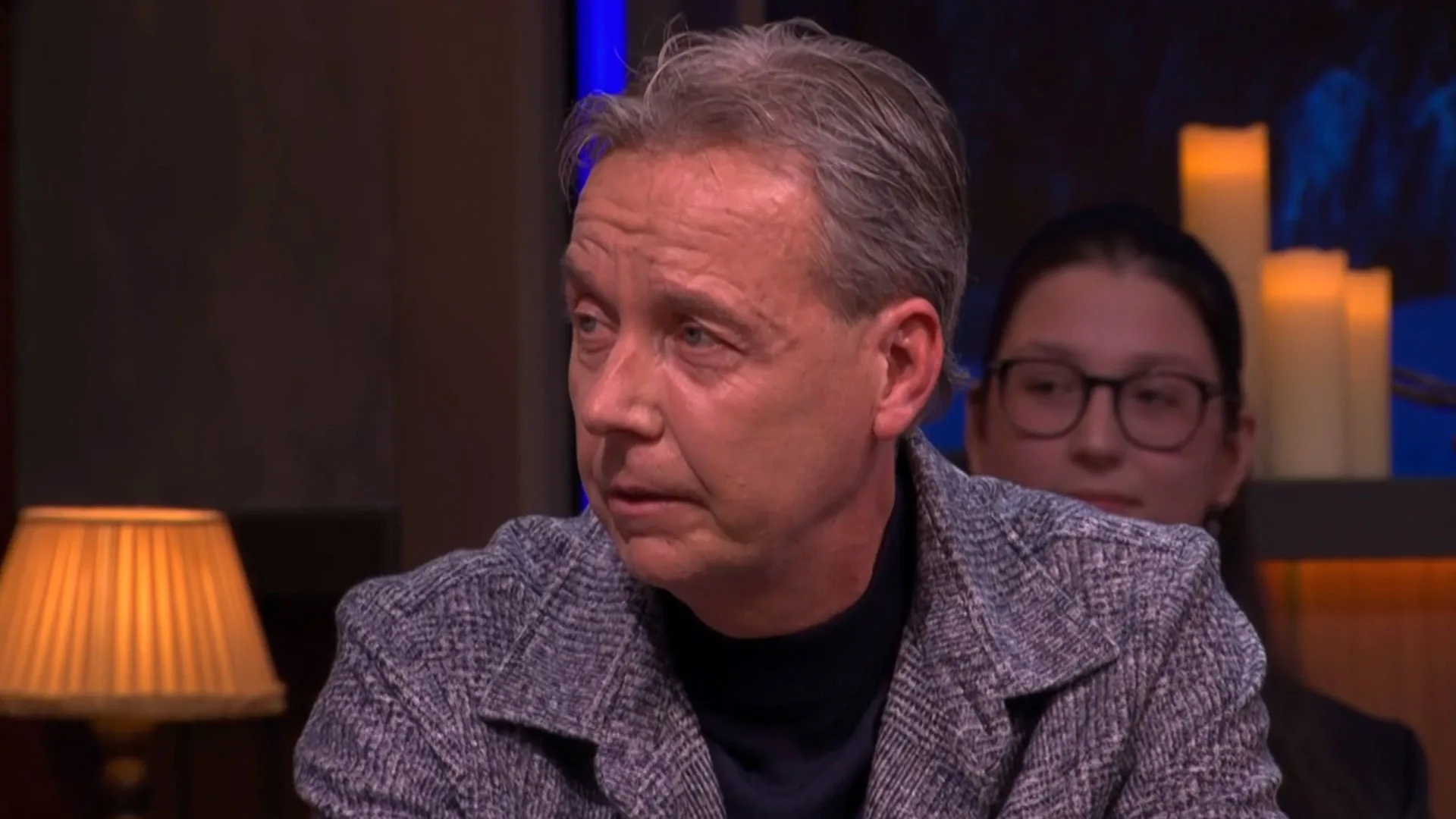 Valentijn Driessen fileert Nederlandse influencer: 'Die meid wil gewoon in de publiciteit!'