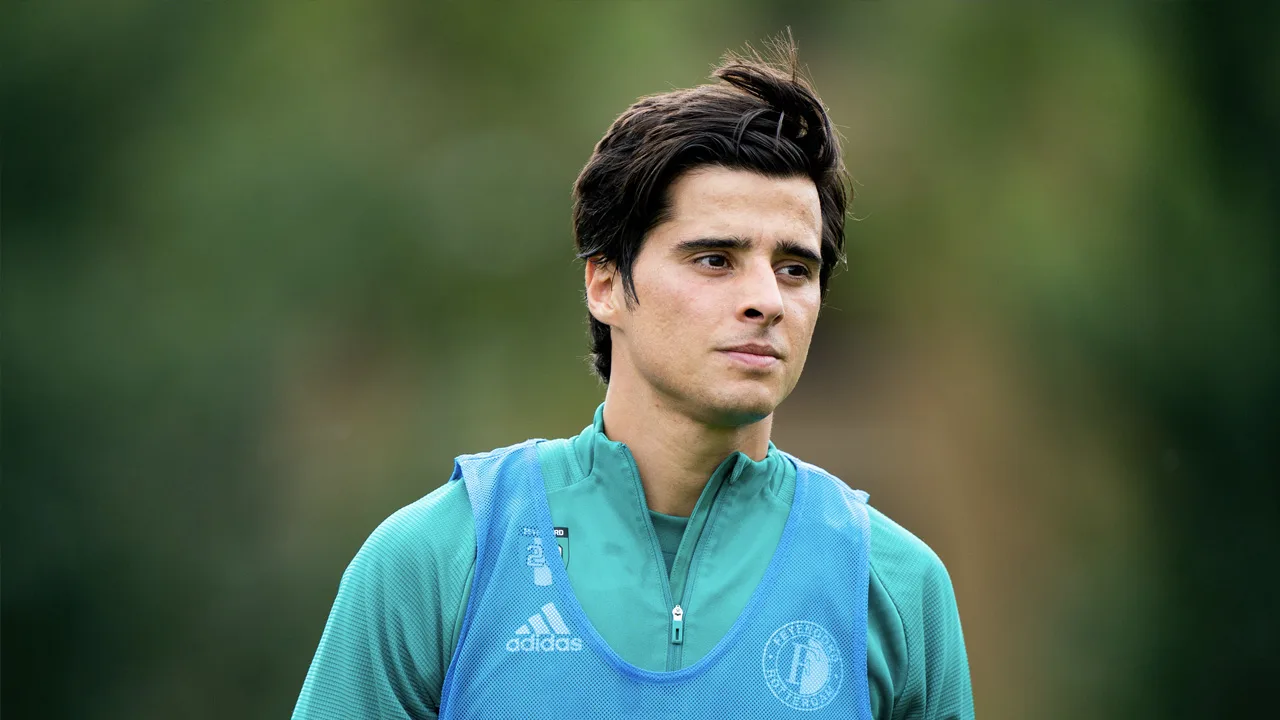 Teixeira breekt kuitbeen op training