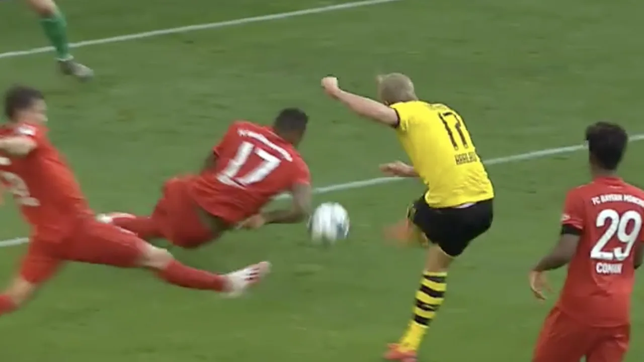 Onbegrip over hands-moment Boateng: 'Hallo, VAR?!'