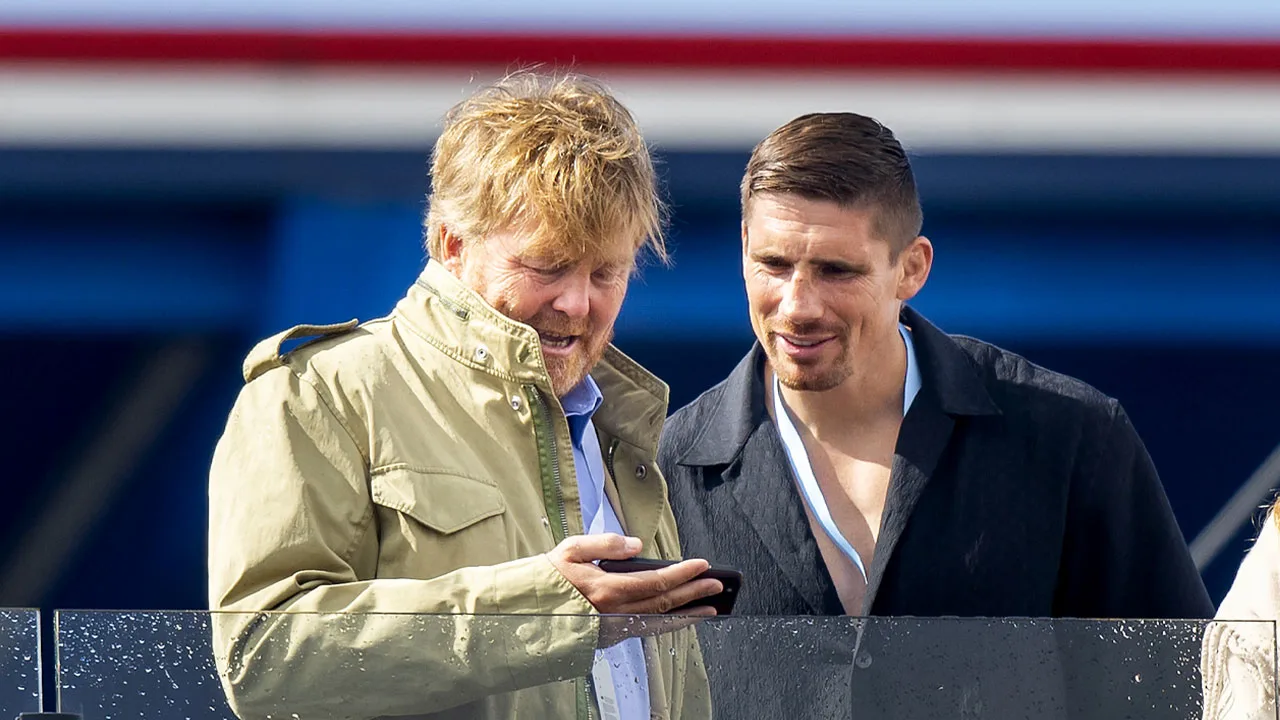 Koning Willem-Alexander 'raakt in gevecht' met Rico Verhoeven bij F1-kwalificatie