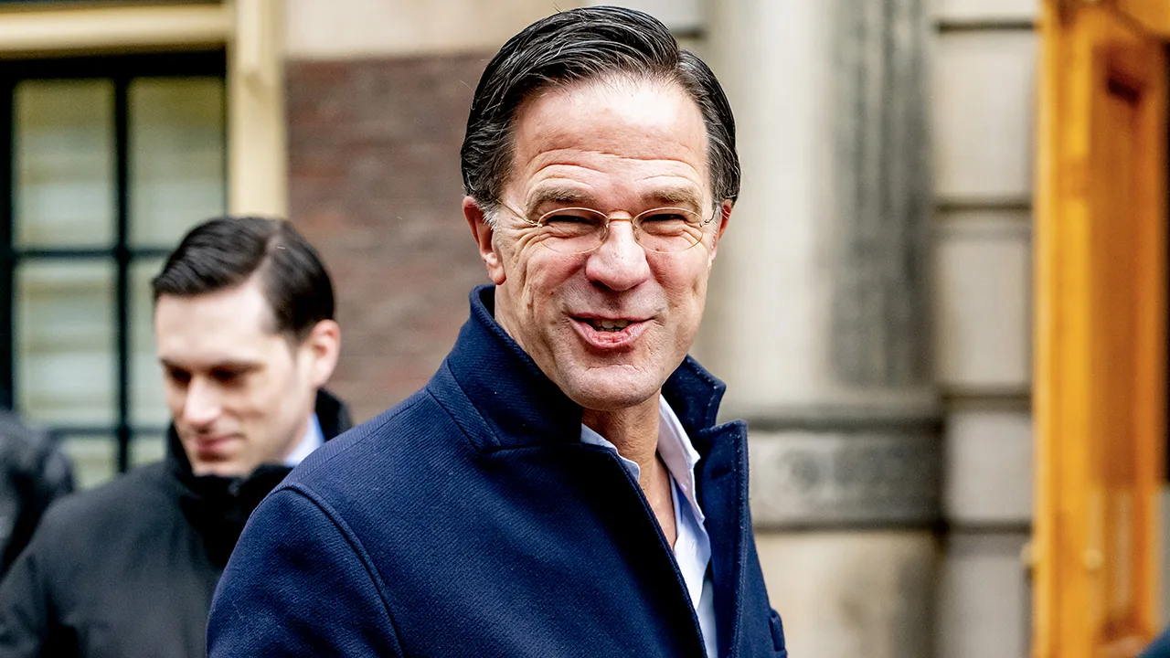 'Kabinet versoepelt coronamaatregelen: over enkele weken weer grote evenementen'