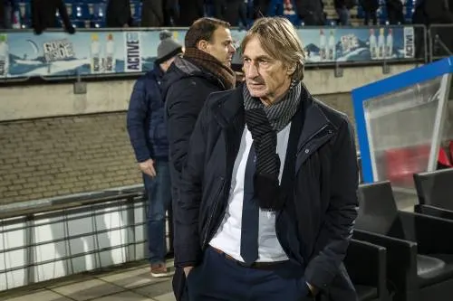 Koster verwacht 'ander' AZ in Tilburg