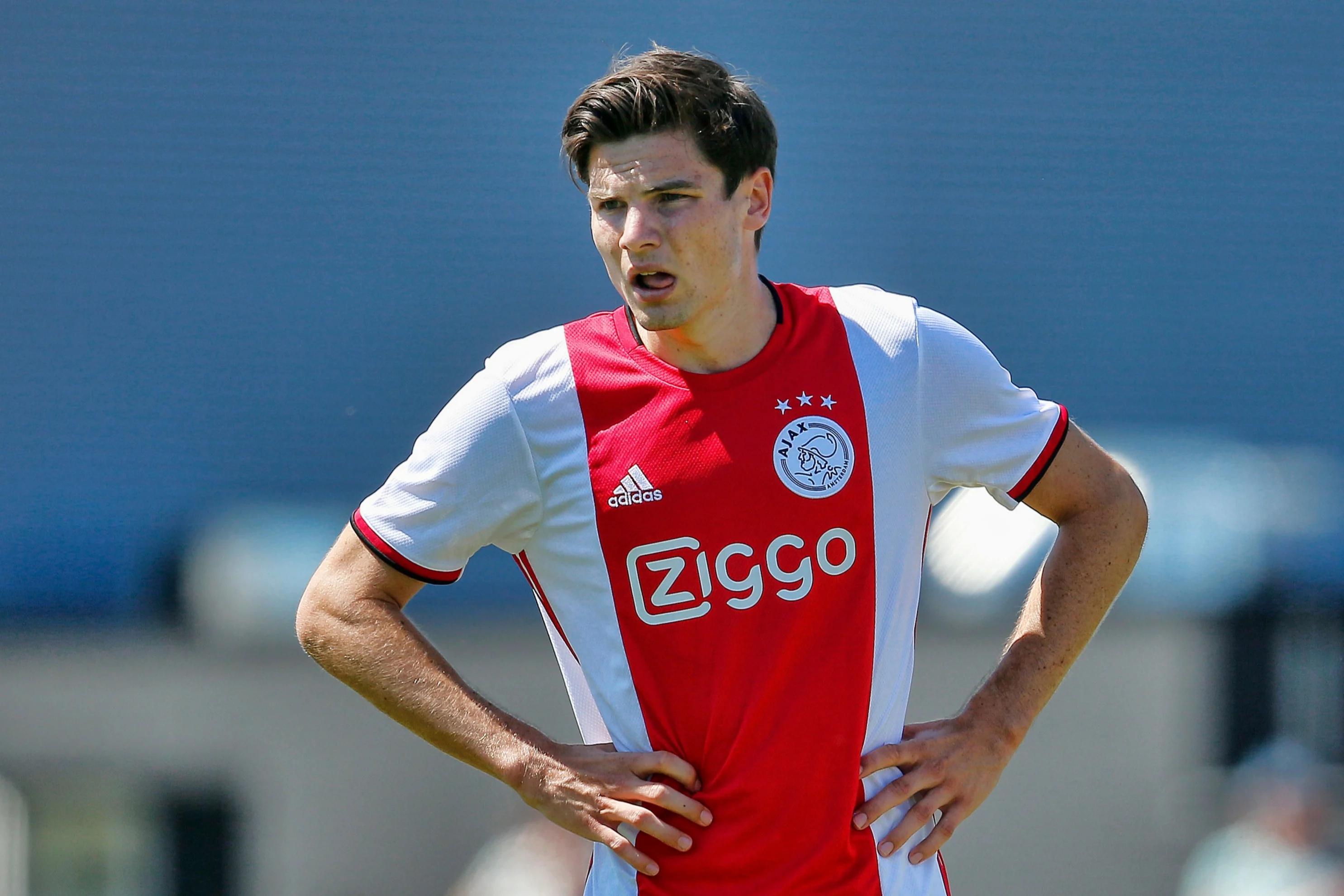 Ten Hag haalt vier talenten bij selectie Ajax