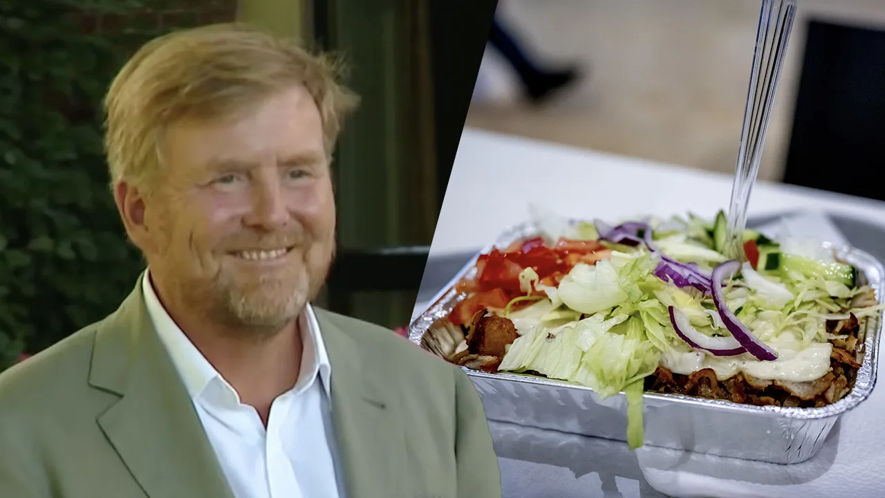 Video: Koning Willem-Alexander heeft genoten van kapsalon in Rotterdam: 'Leerrijke ervaring'