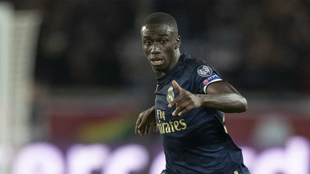 Real Madrid is wéér een back kwijt door blessure