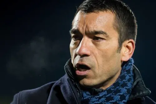 Van Bronckhorst komt met kritische evaluatie