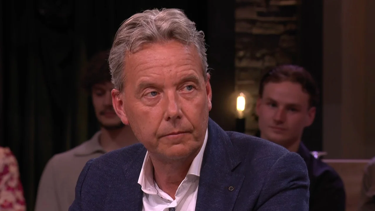 Valentijn Driessen haalt uit: 'Wat een treurige lul, ongelofelijk!'