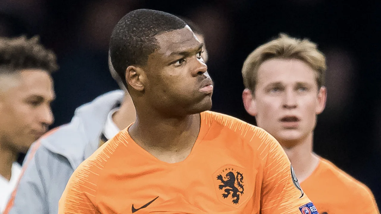 Dumfries alsnog bij Oranje, Ihattaren valt af