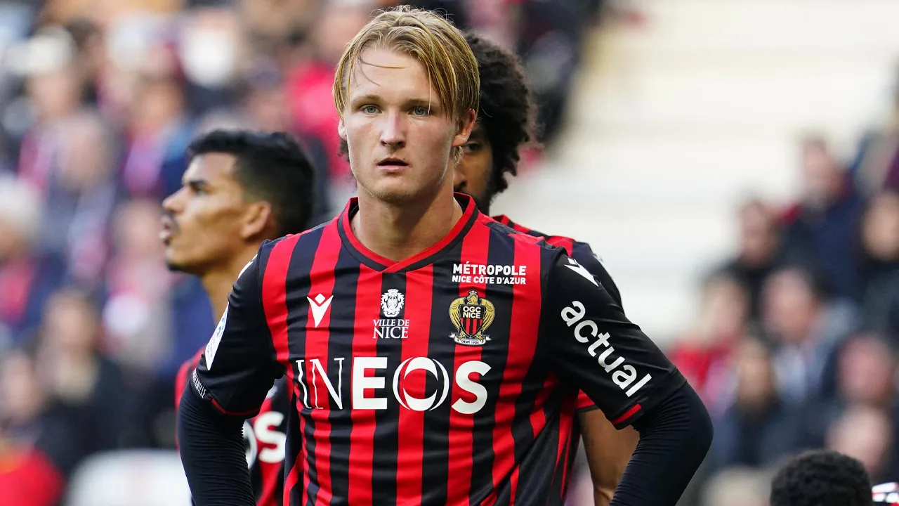 Dolberg in belangstelling van andere clubs: 'Hij wil bij Nice blijven'