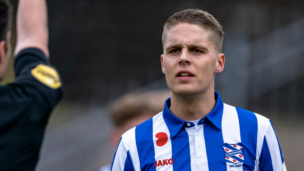 Stevige kritiek op gedrag Joey Veerman: ‘Totaal ongepast’