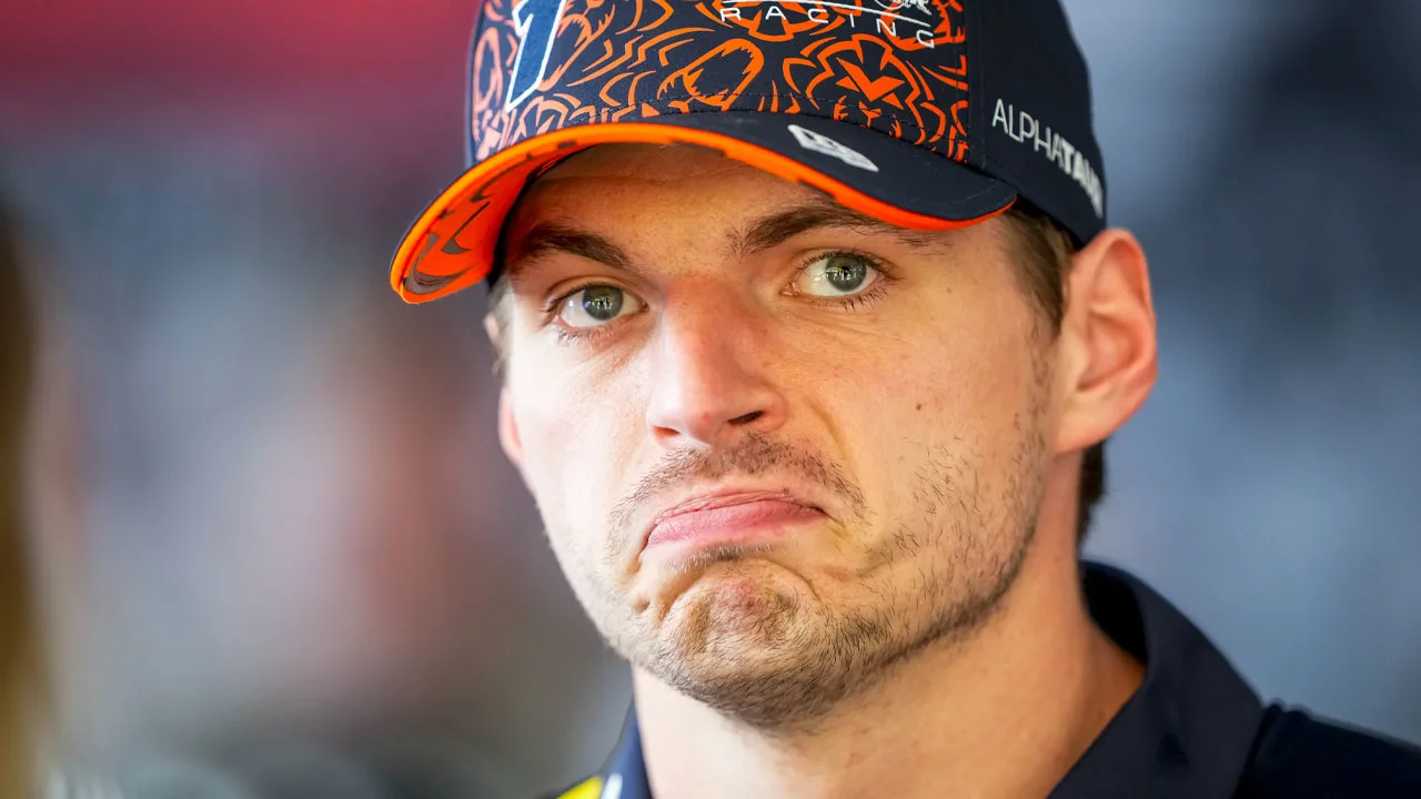 Verstappen gelaten na vroege uitval in Oostenrijk: 'Toen was het meteen klaar!'