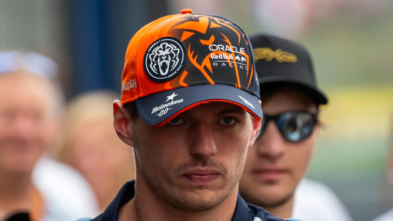 'Max Verstappen zal niet meer tot diep in de nacht simracen'