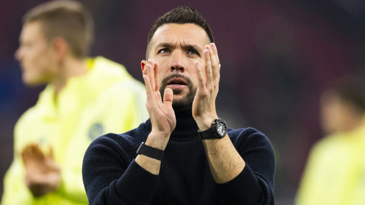 Farioli over 'briljant' Ajax: 'We hebben de beste verdediging van de competitie!' 