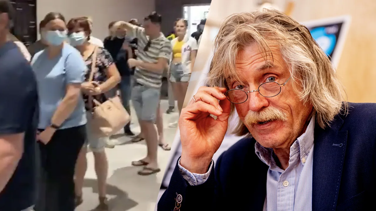 BIZAR! Gigantische rij bij boekhandel voor handtekening Johan Derksen 
