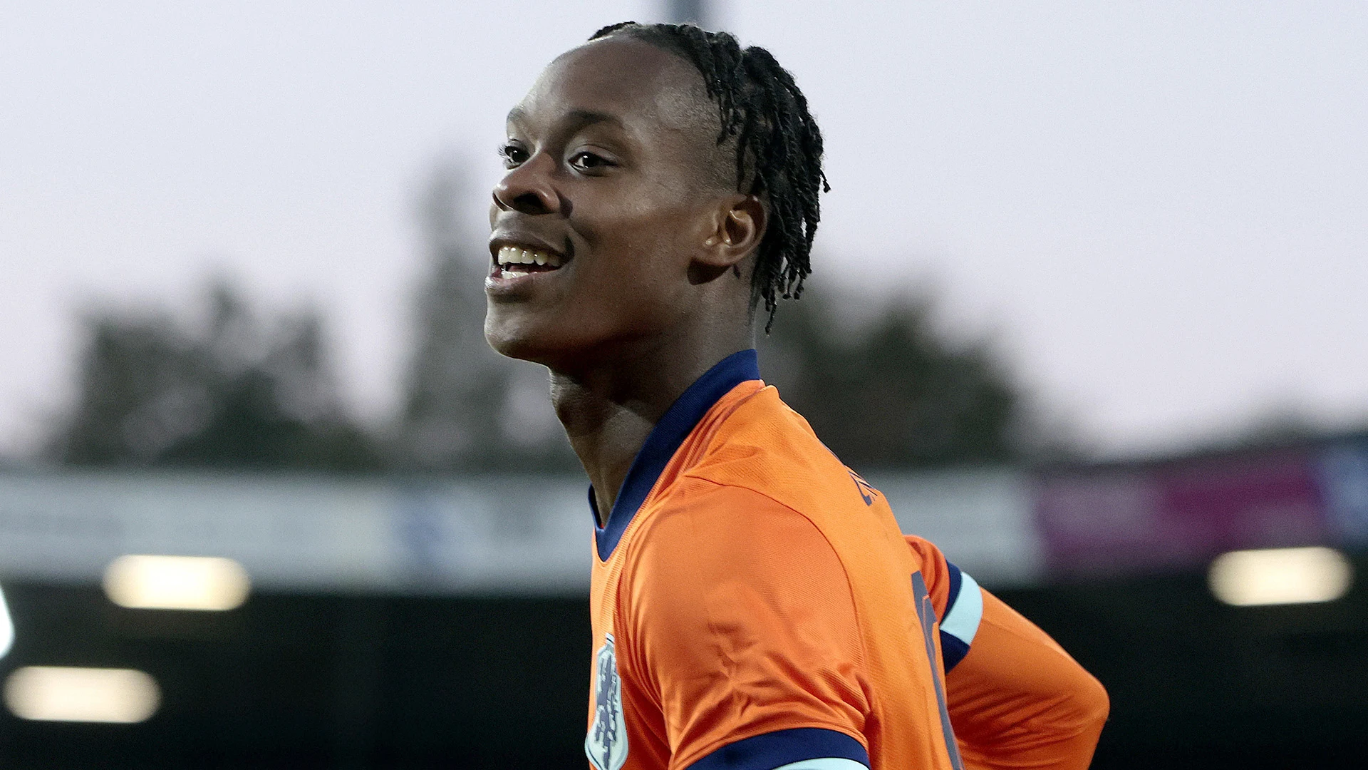Chelsea bevestigt komst van Jong Oranje-spits Emegha