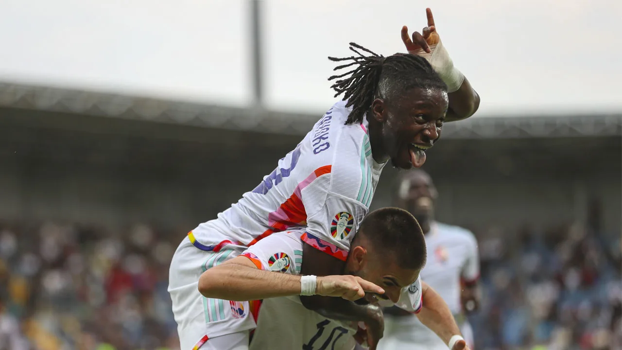  PSV’er Johan Bakayoko met 'assist' belangrijk voor België  tegen Azerbeidzjan