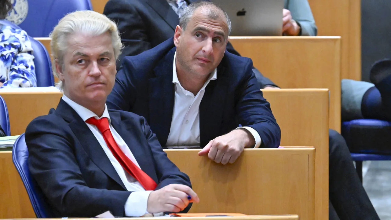 Vertrokken PVV’ers doen boekje open over fractie: 'Als je wat inbrengt, gaat je kop eraf'