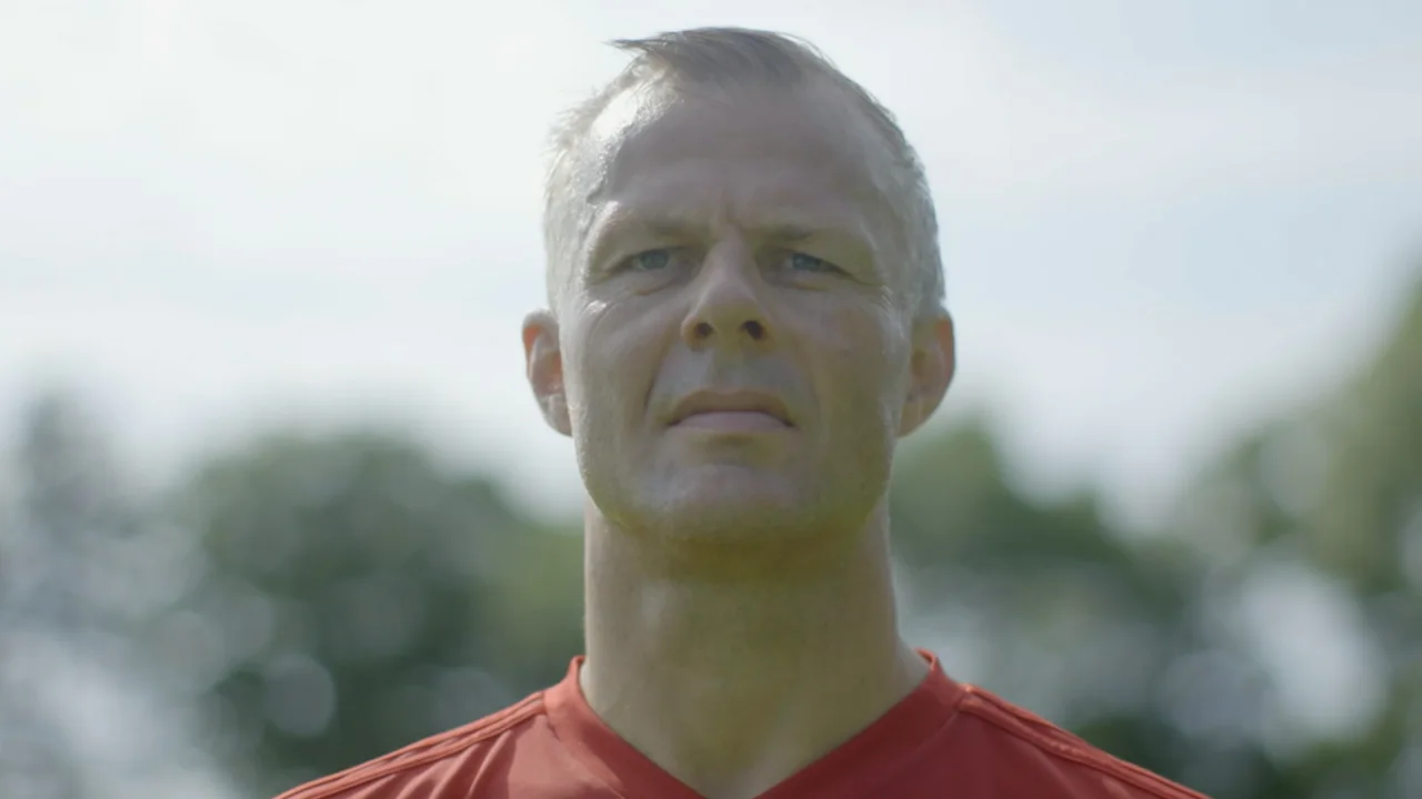 Man in the Middle - Aflevering 1