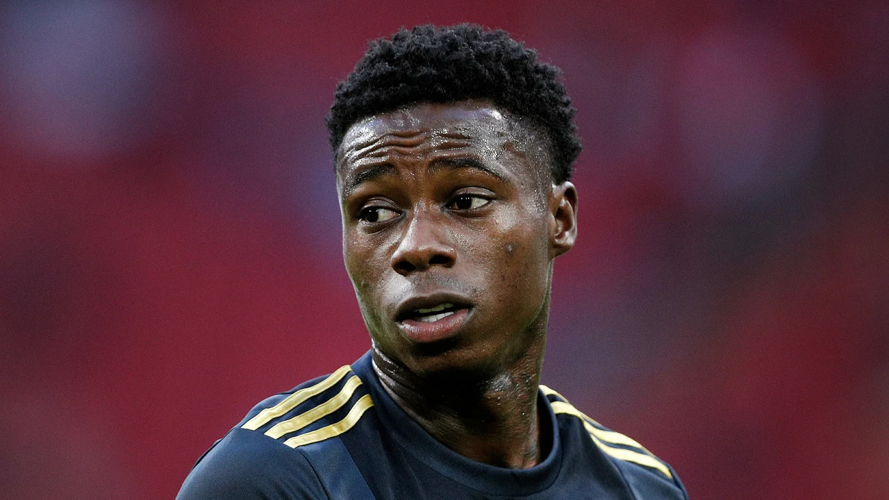 'Onderhandelingen tussen Ajax en Spartak over Promes naderen slotfase'