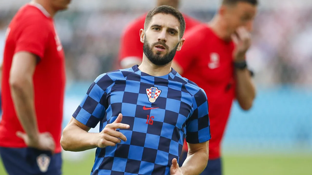 Feyenoord verwelkomt Kroatische aanwinst Luka Ivanušec