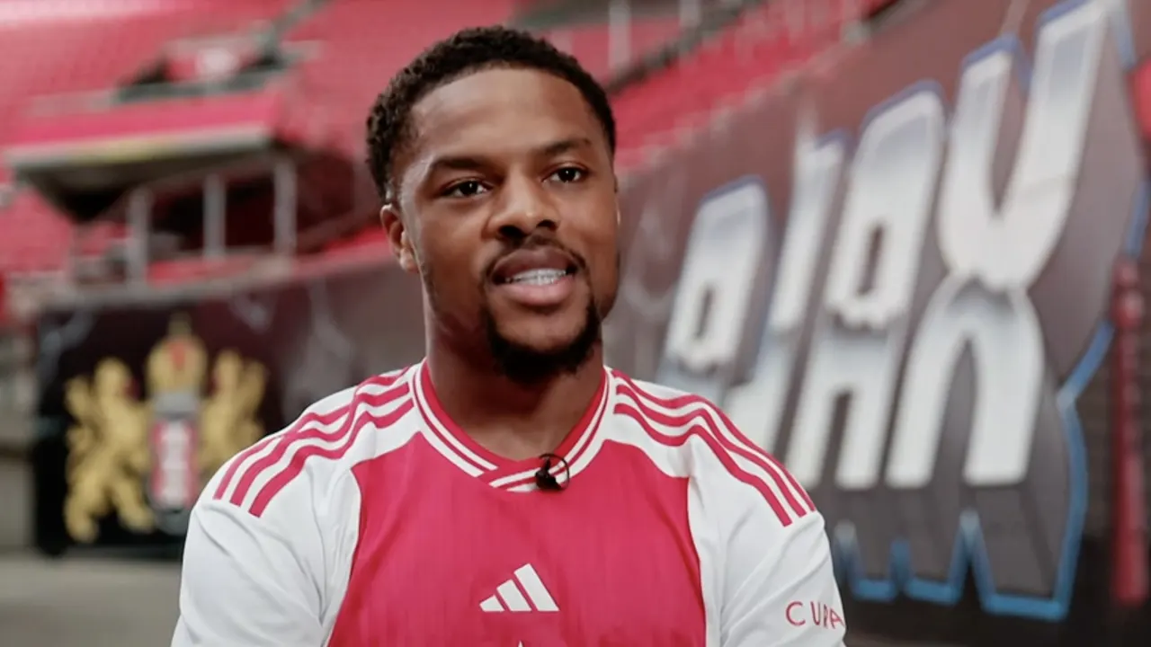 Ajax zonder aanwinsten Sutalo en Akpom naar Ludogorets