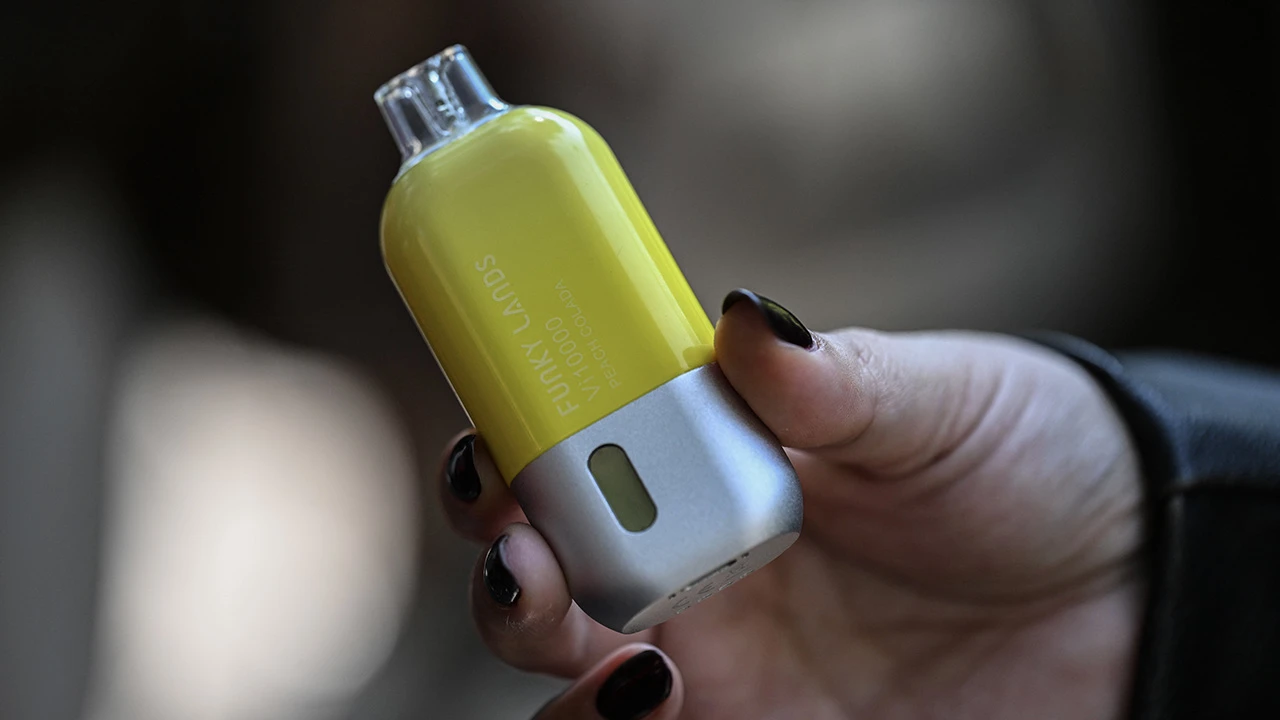 Coalitie wil leeftijdsgrens voor tabak en vapes verhogen naar 21 jaar