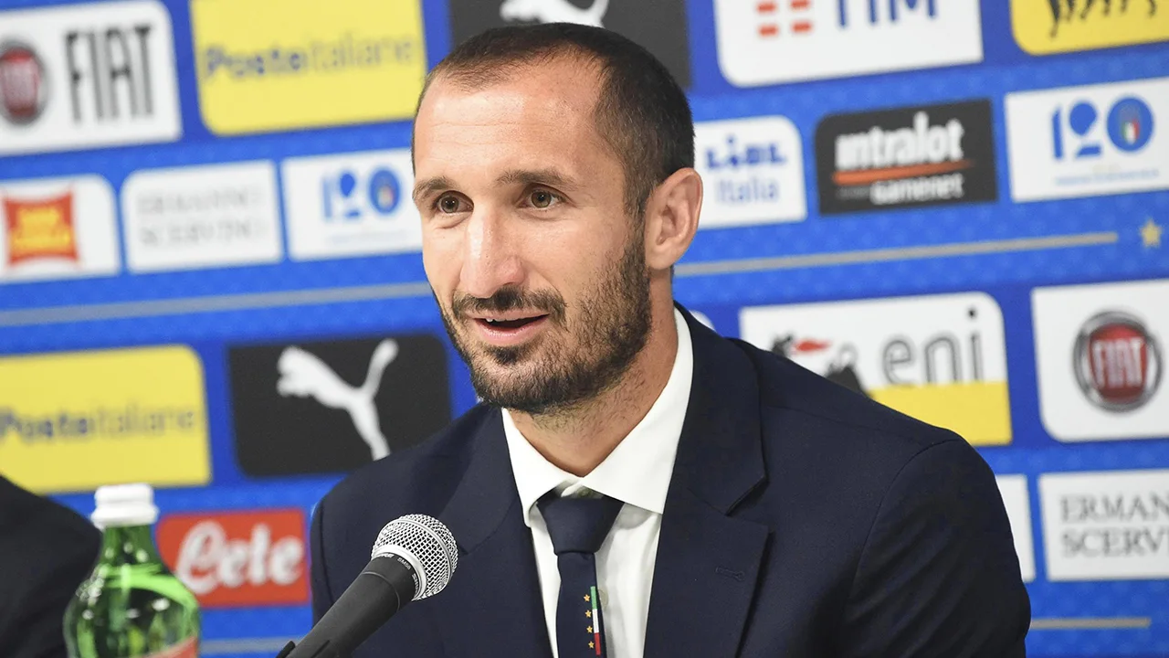 De Ligt krijgt bij Juventus weer concurrentie van Chiellini