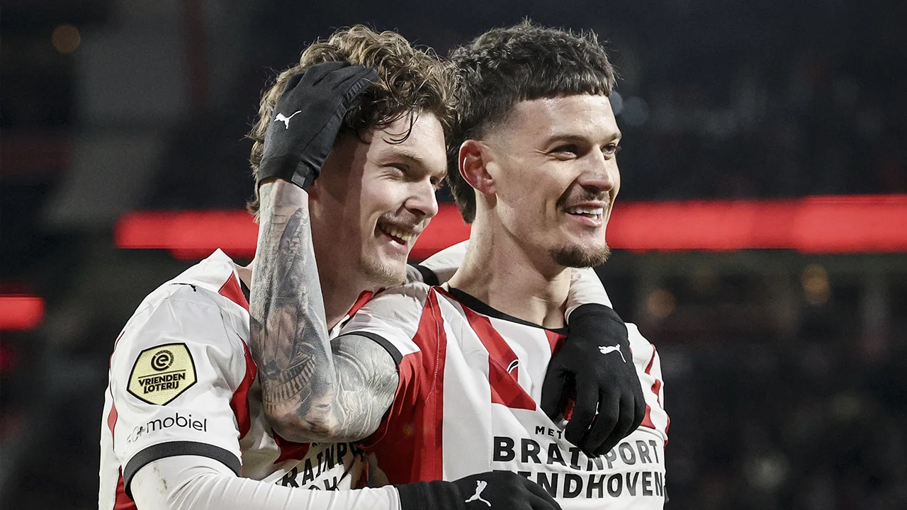 PSV vergroot voorsprong op Feyenoord tot 14 punten na ruime zege