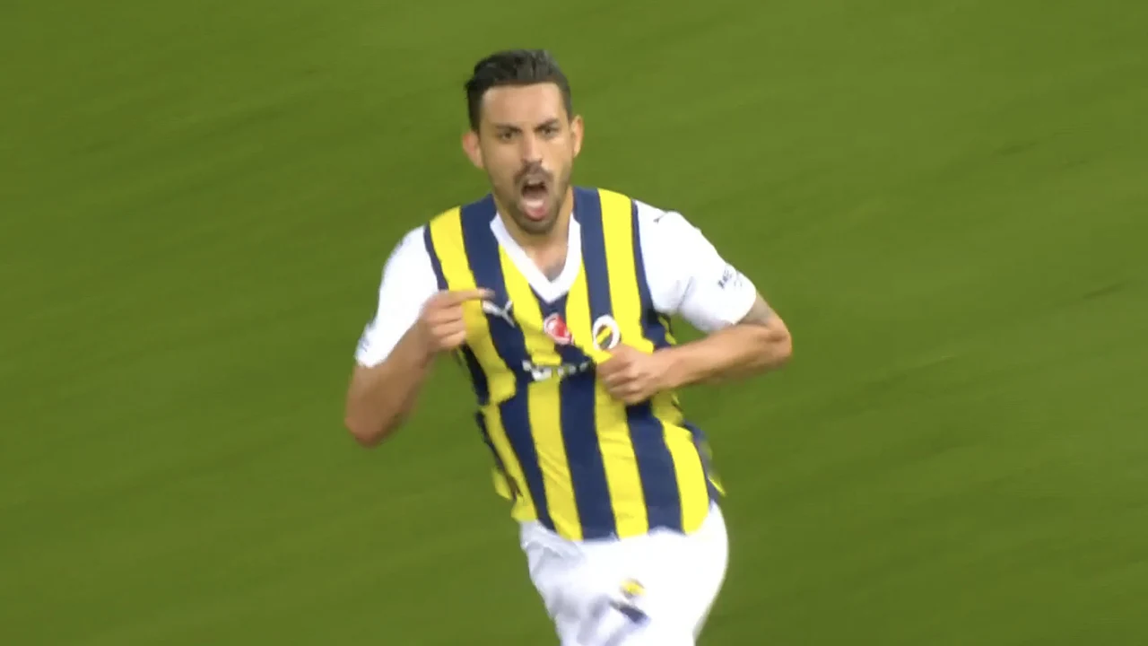 VIDEOGOAL: Olympiakos - Fenerbahçe 3-2 (Kahveci)