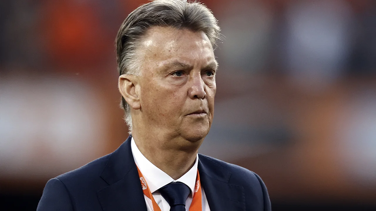 Louis van Gaal vindt wijziging van FIFA in WK-wedstrijdschema opmerkelijk