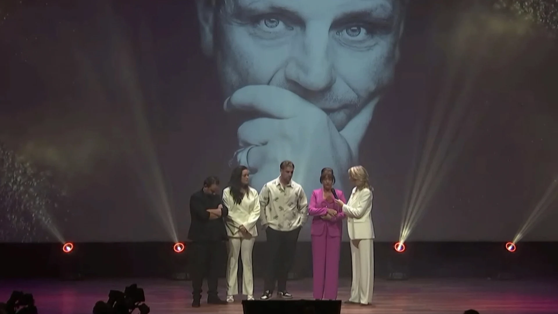 Emotioneel eerbetoon aan overleden Jonnie Boer tijdens Michelin-ceremonie in Maastricht