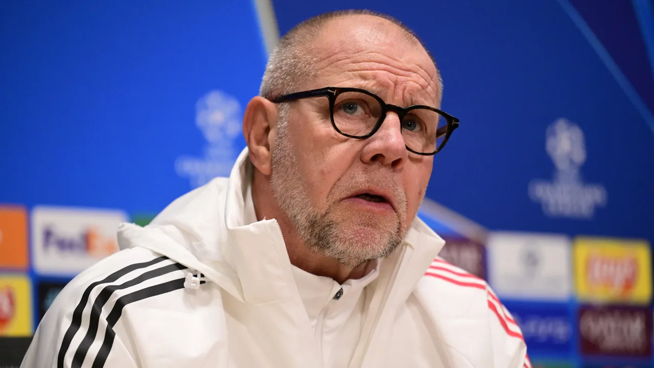 'Ajax verrast en haalt voormalig FC Utrecht-doelman terug naar Nederland'