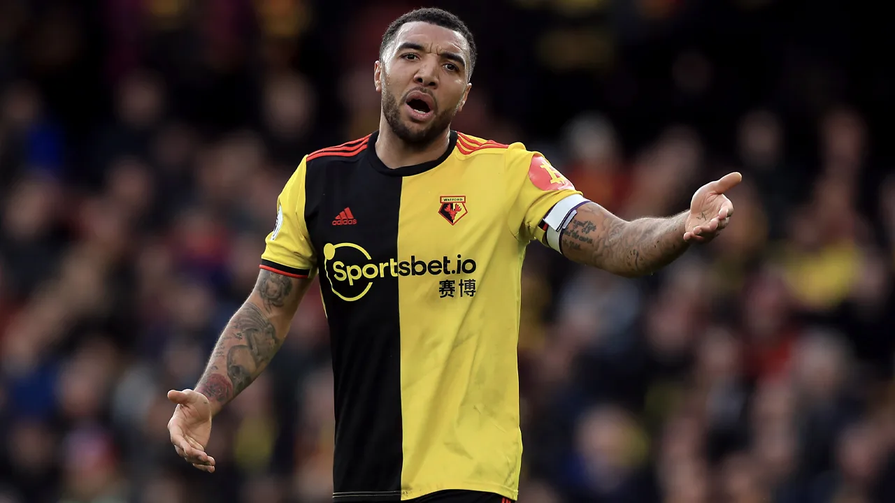 'Trainingsweigeraar' Deeney ontvangt bedreigingen via social media